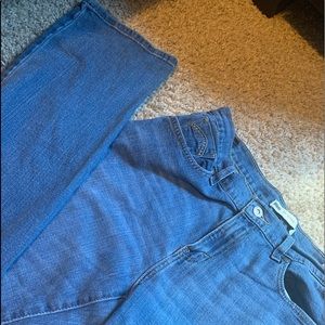 BLUE JEANS